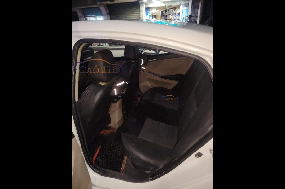 Accent RB Hyundai White