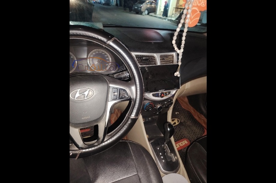 Accent RB Hyundai White