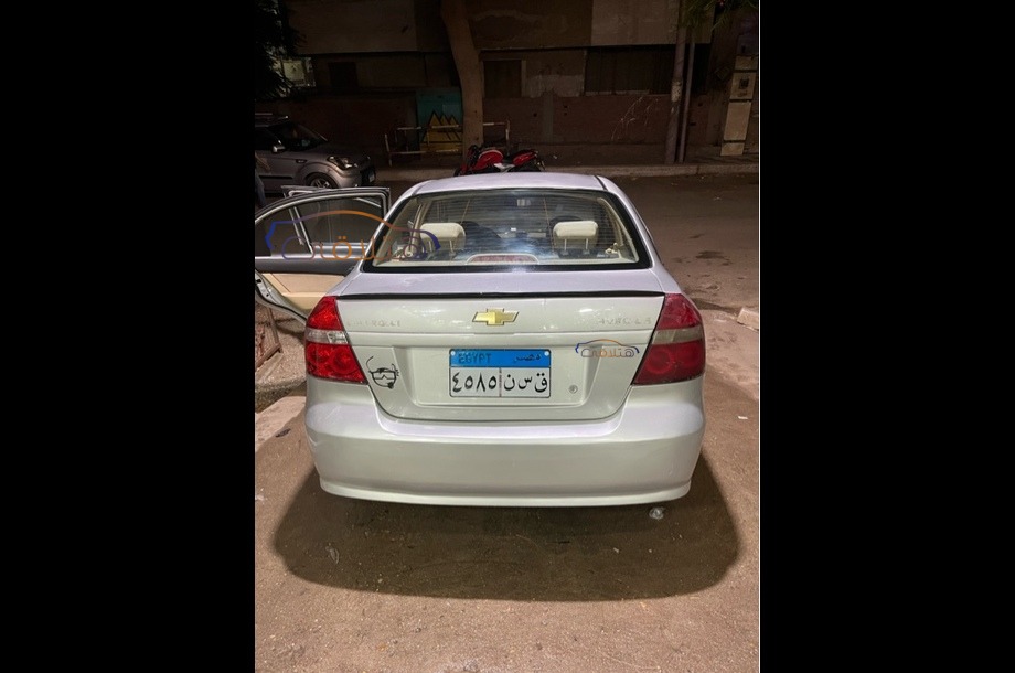 Aveo Chevrolet Dark grey