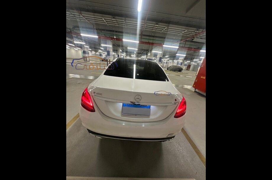 C 180 Mercedes White