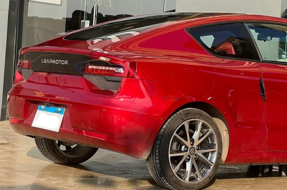 Other Zeekr احمر