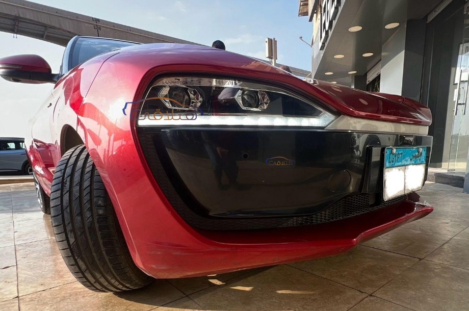 Other Zeekr احمر