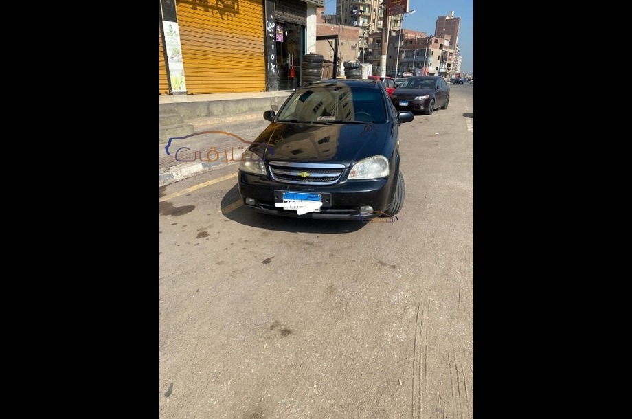 Optra Chevrolet أسود