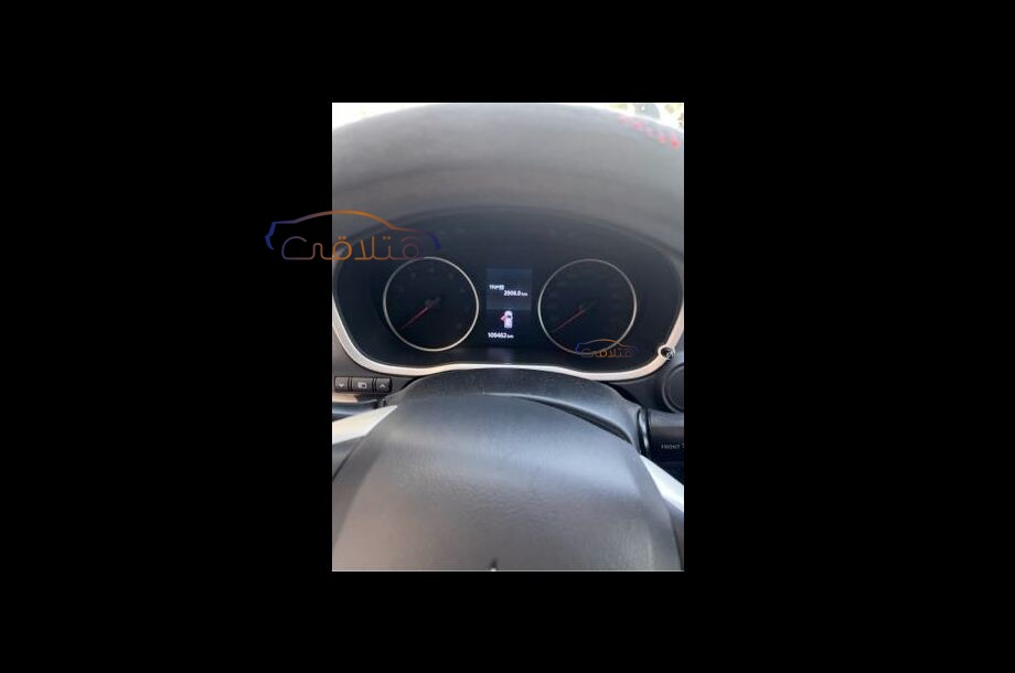 Eclipse Cross Mitsubishi احمر