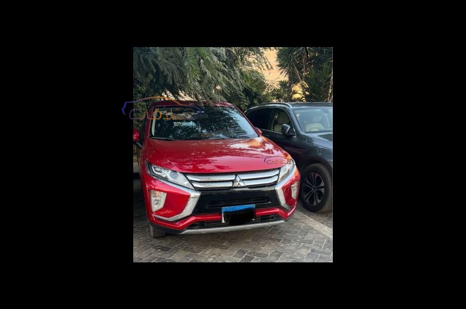 Eclipse Cross Mitsubishi احمر