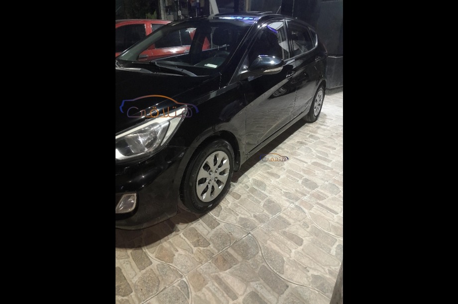 Accent RB Hyundai Black