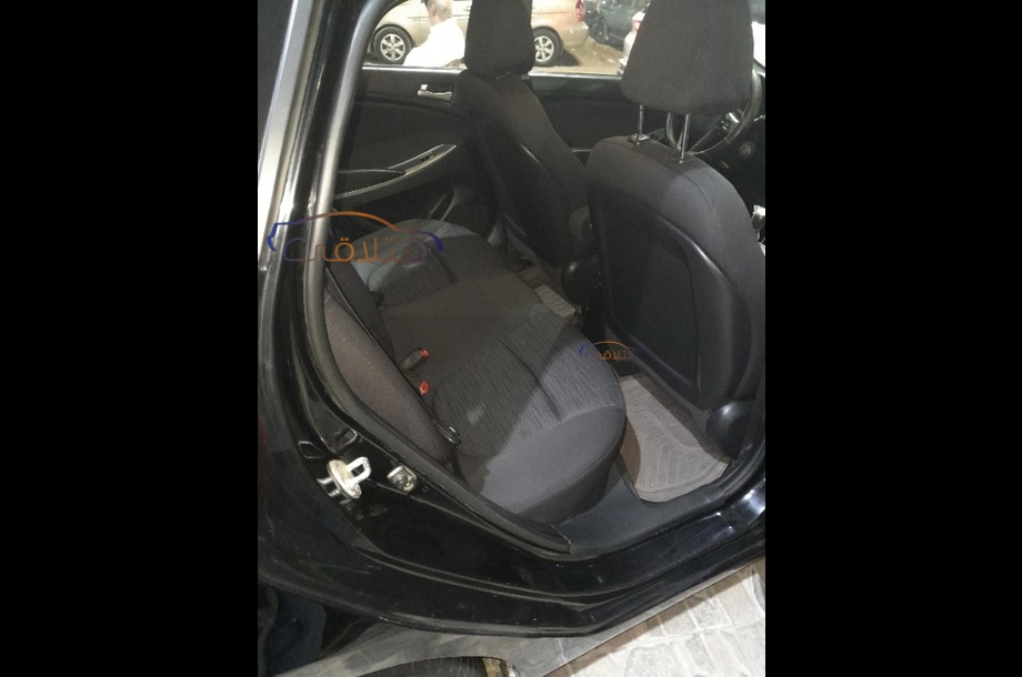 Accent RB Hyundai Black