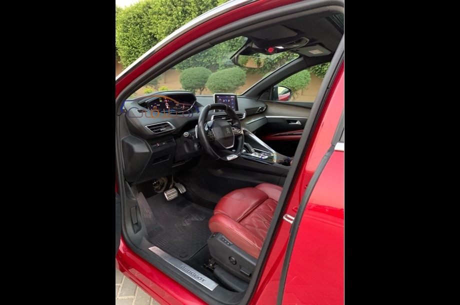 3008 Peugeot Red