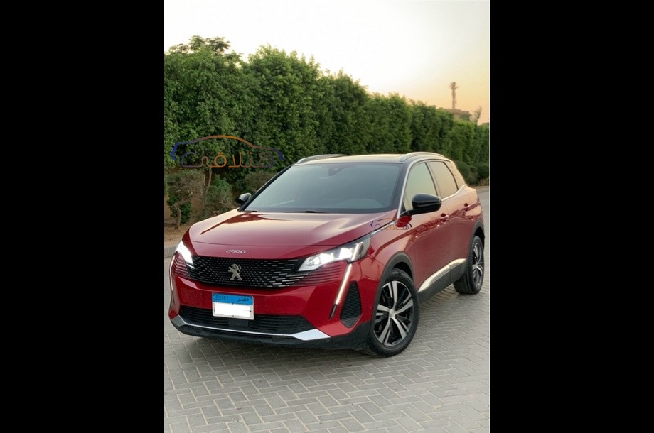 3008 Peugeot Red