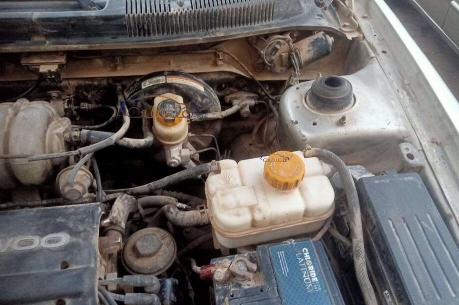 Nubira 2 Daewoo فضي