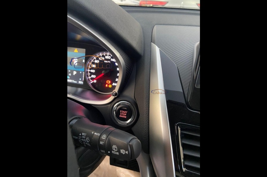 Eclipse Cross Mitsubishi Dark grey