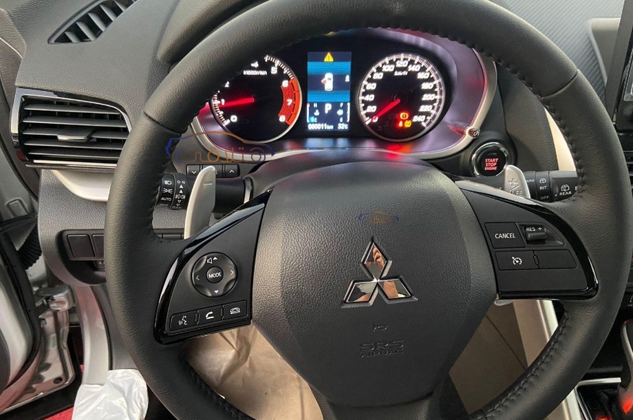 Eclipse Cross Mitsubishi Dark grey