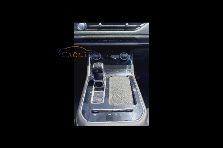 Tiggo 8 Chery رمادي