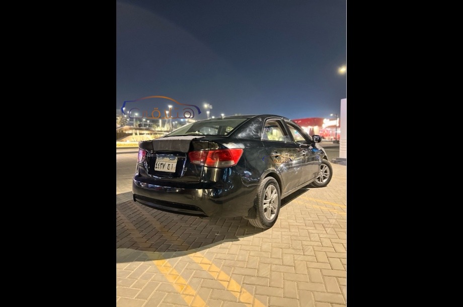 Cerato Kia أسود