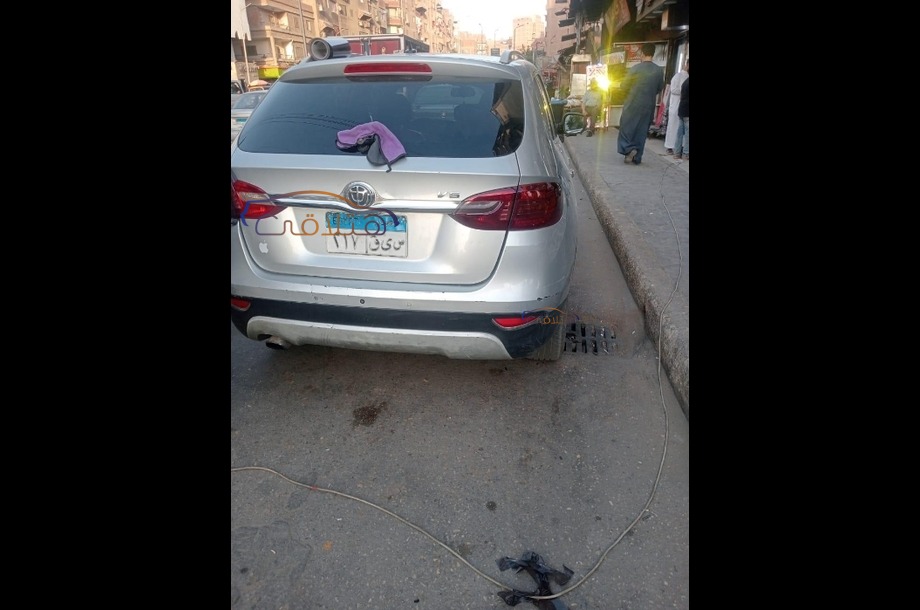 V5 Brilliance فضي