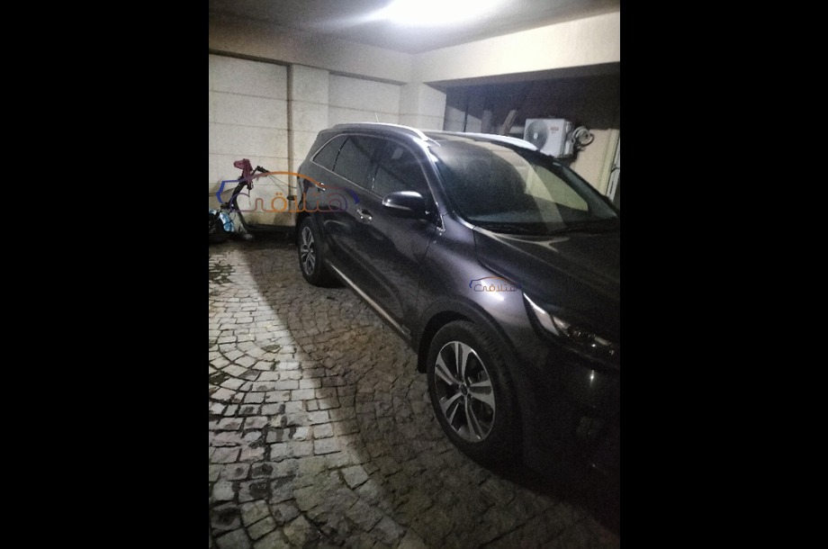 Sorento Kia رمادي