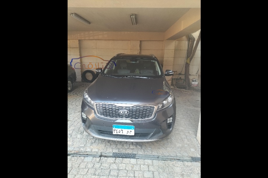 Sorento Kia رمادي
