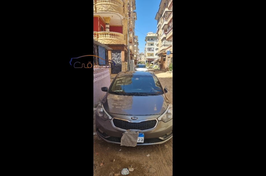 Cerato Kia فضي