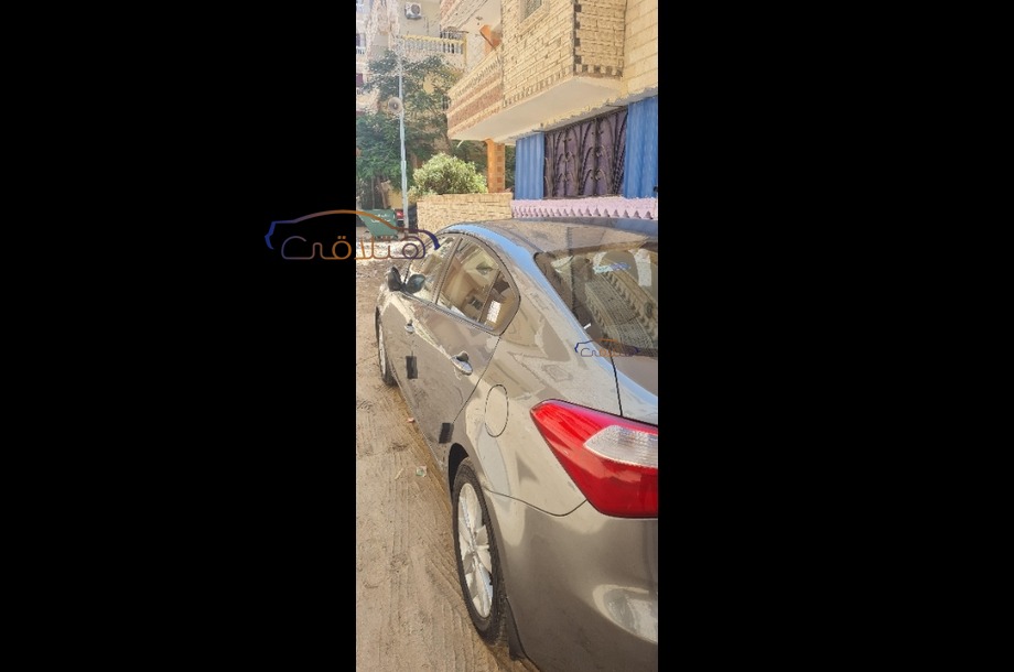 Cerato Kia فضي