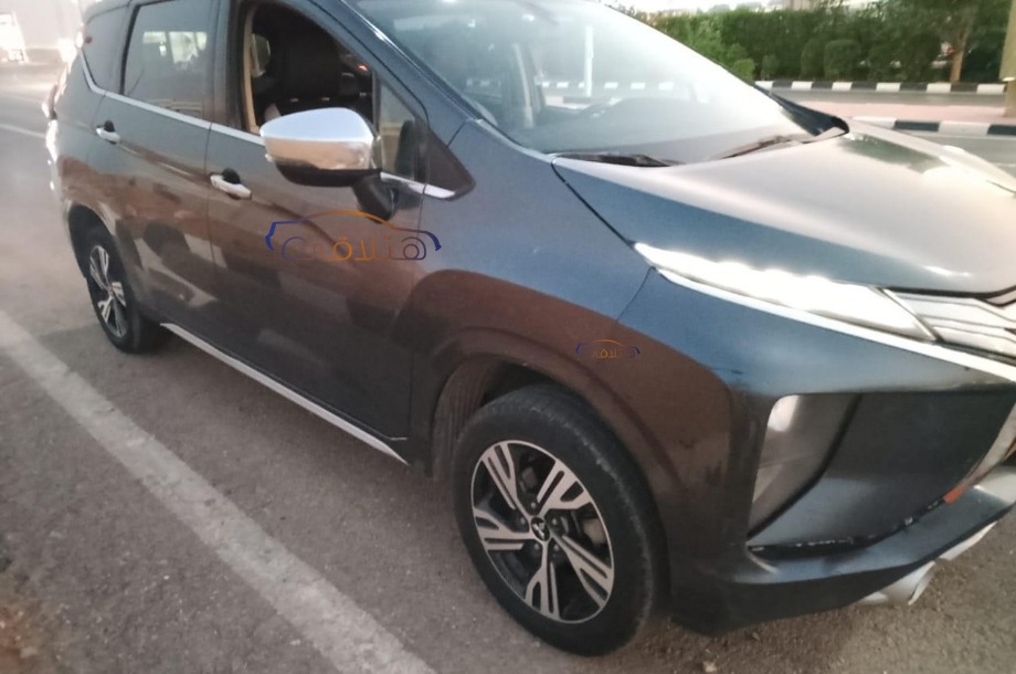 Xpander Mitsubishi Silver