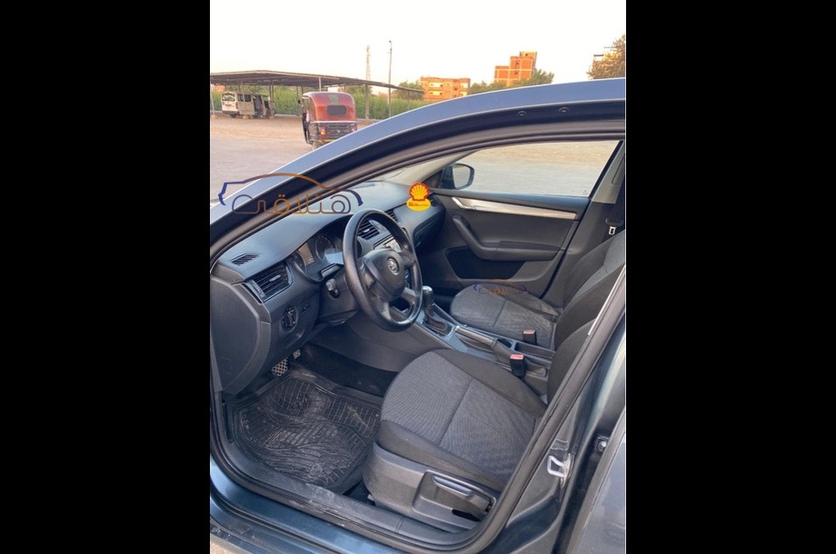 Octavia A7 Skoda بترولي