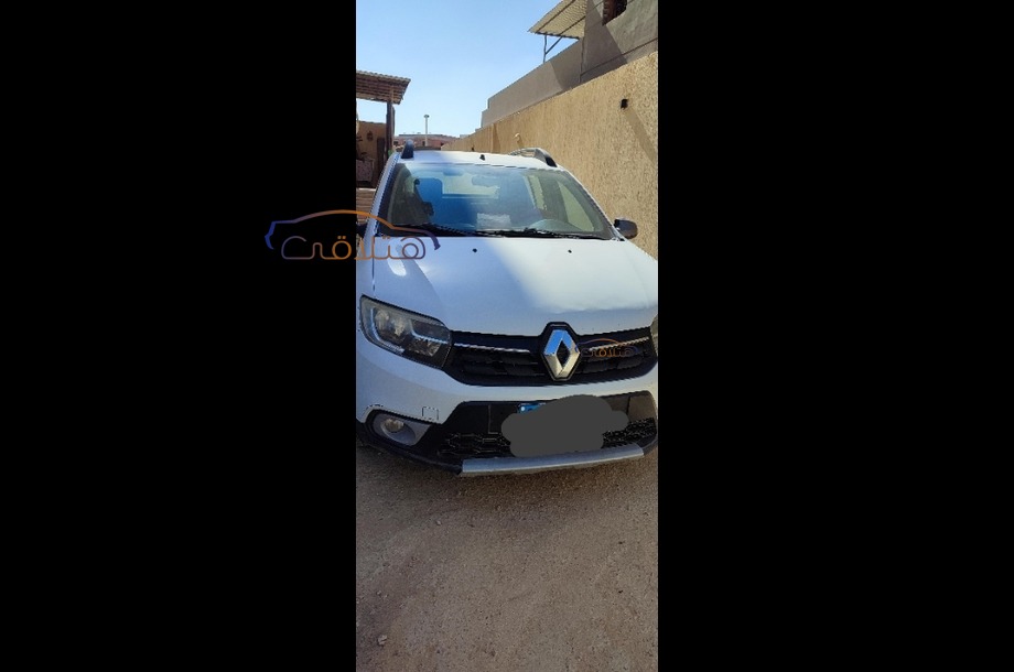 Sandero Renault أبيض