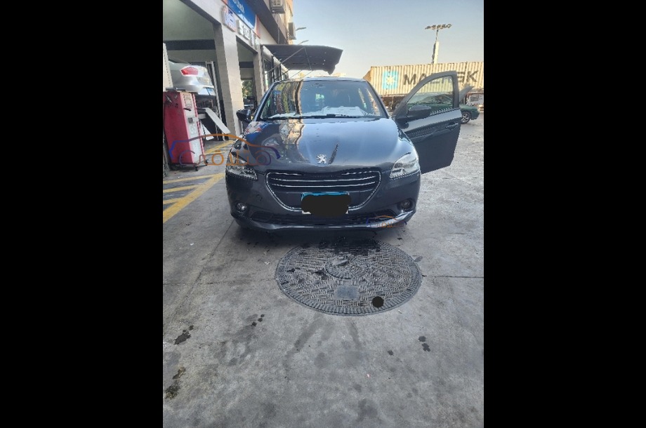 301 Peugeot بترولي