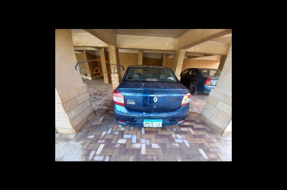 Logan Renault الأزرق الداكن