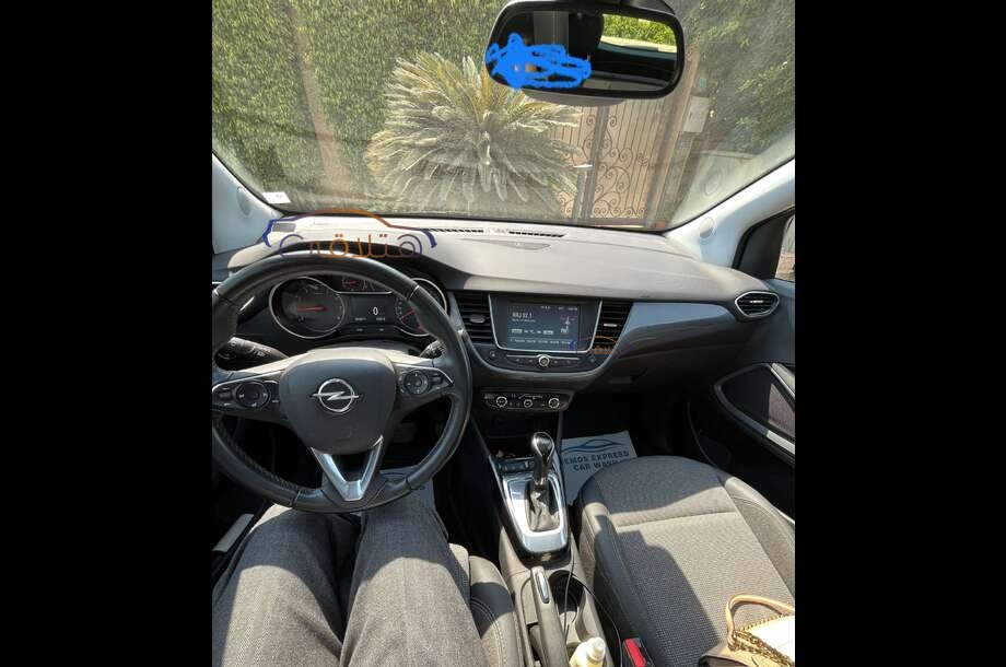 Crossland Opel White