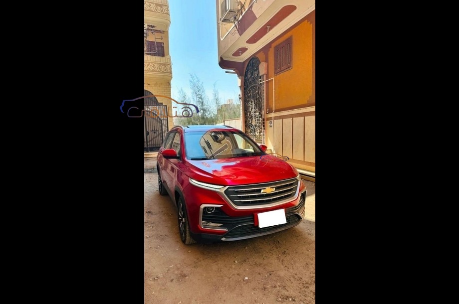 Captiva Chevrolet احمر