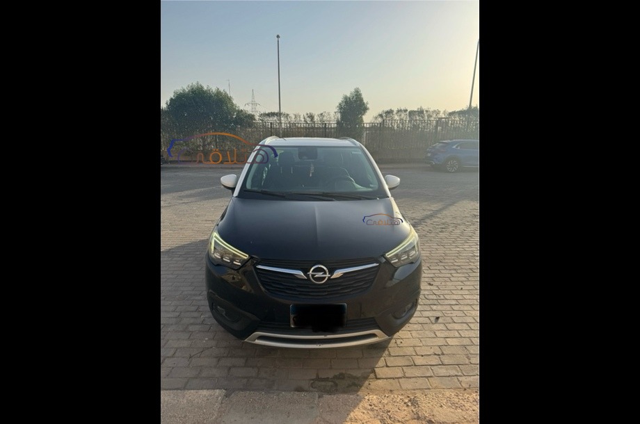 Crossland Opel Black