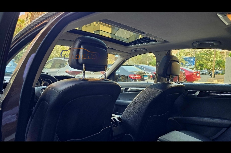 C 180 Mercedes Brown