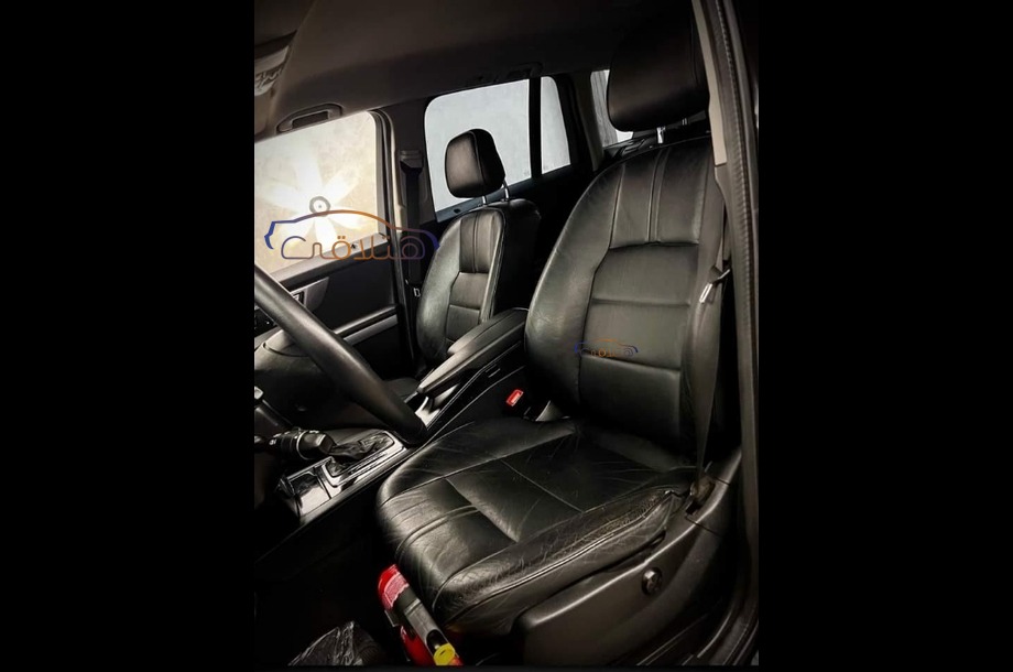 GLK 350 Mercedes أسود