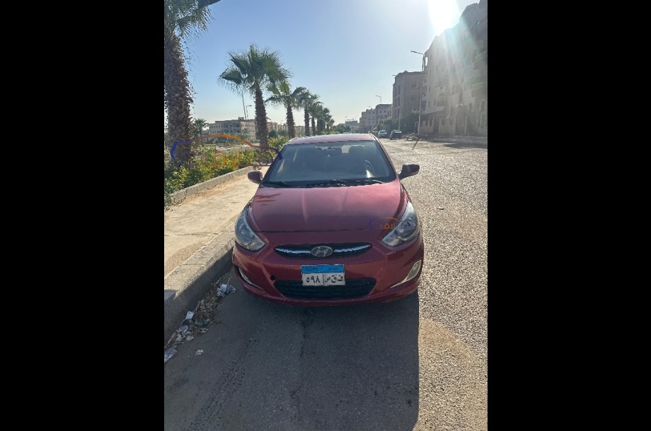 Accent RB Hyundai Red
