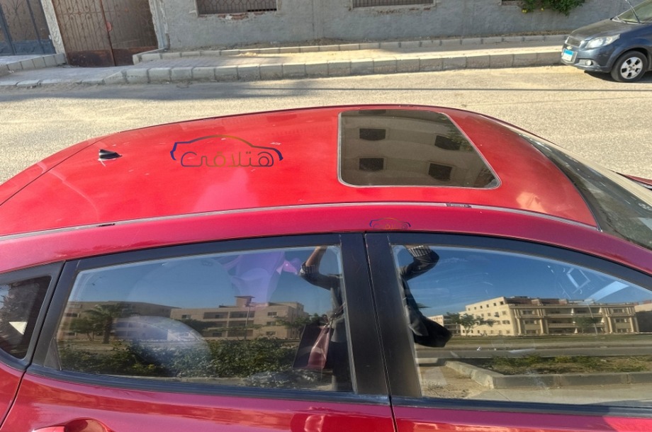 Accent RB Hyundai Red