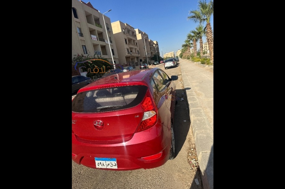 Accent RB Hyundai Red