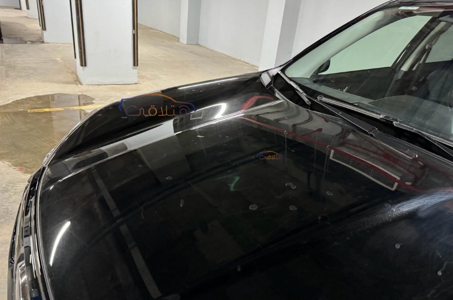 Forester Subaru أسود