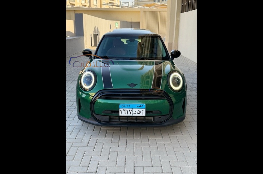 Cooper Mini أخضر