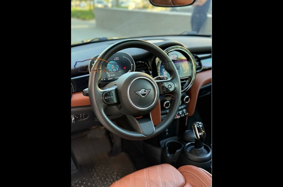 Cooper Mini أخضر