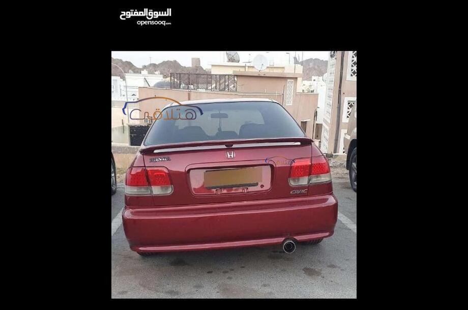 Civic Honda احمر