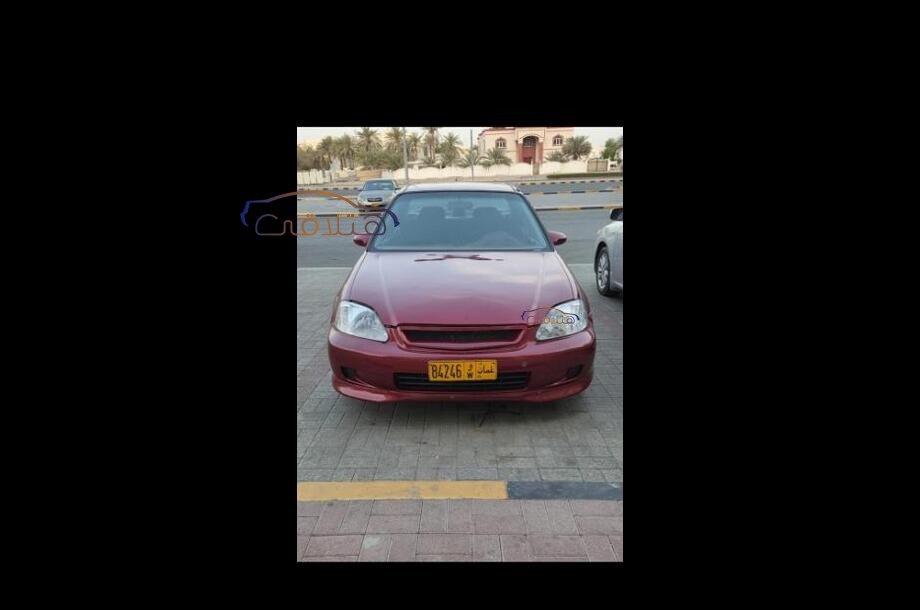 Civic Honda احمر