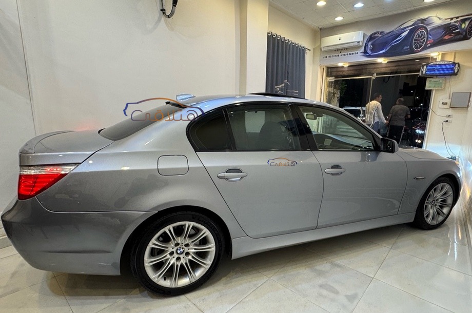 525 BMW رمادي