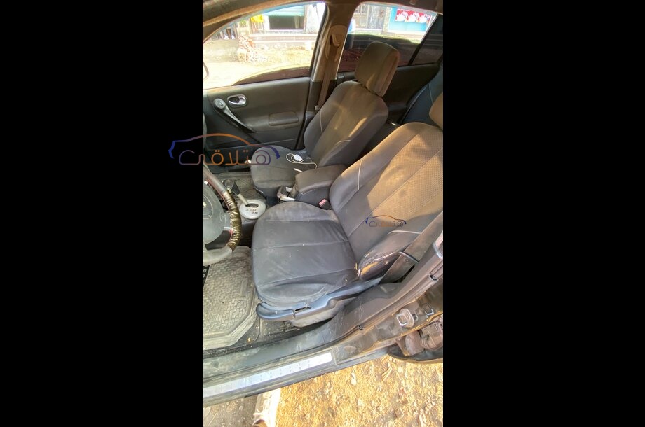 Megane Renault أسود