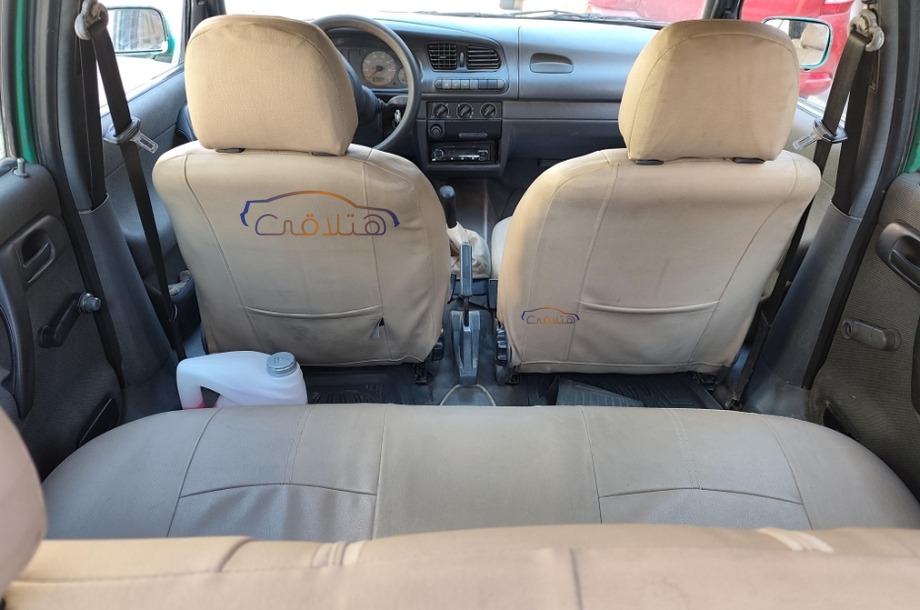 Felicia Skoda أخضر