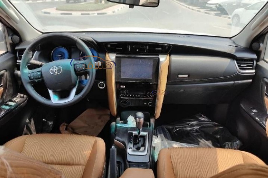 Fortuner Toyota أبيض