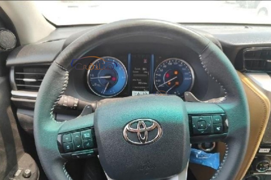 Fortuner Toyota أبيض