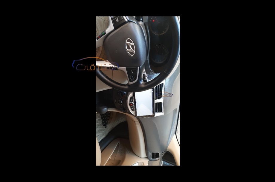 Accent RB Hyundai Black