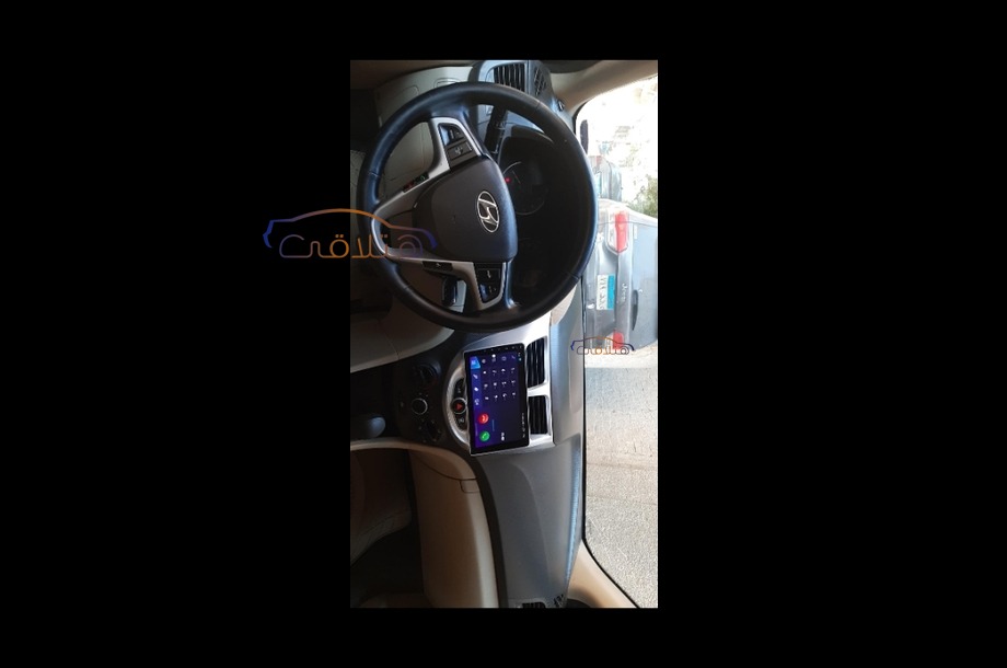 Accent RB Hyundai Black