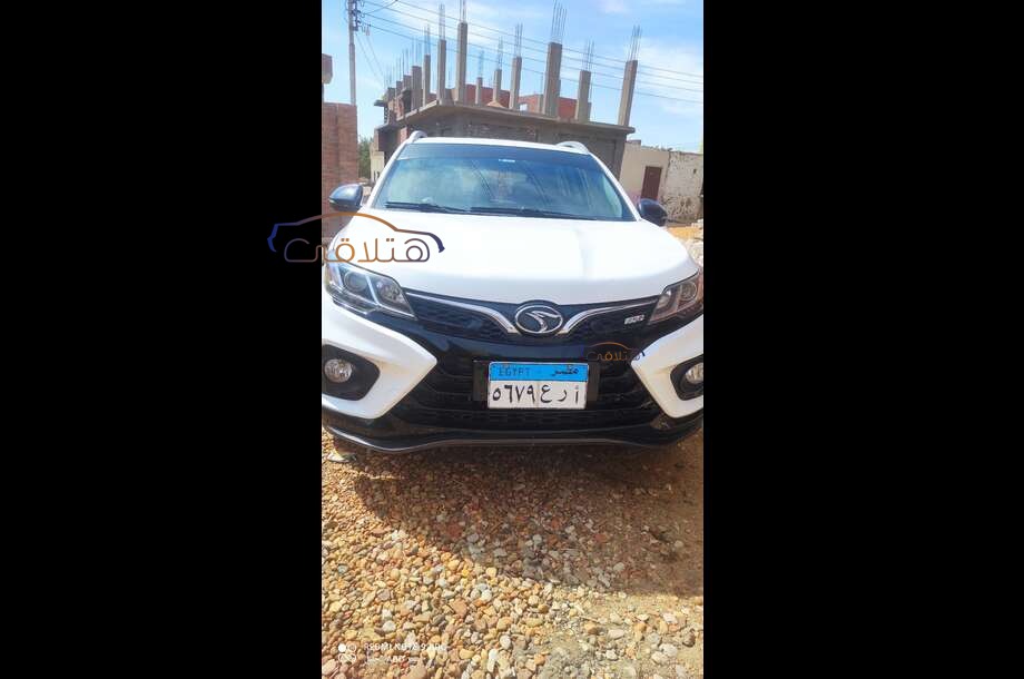 DX3 Soueast أبيض