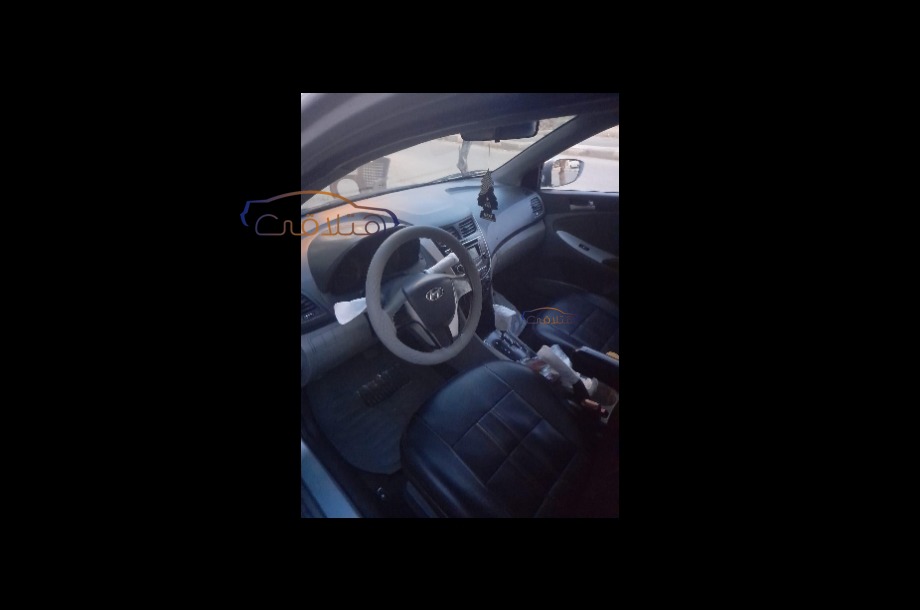 Accent RB Hyundai Silver